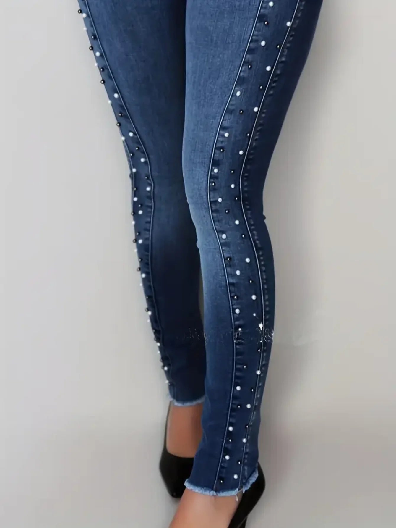 Women's High-Waist Slim Fit Jeans - Non-see-through, stretchy, designed to lift and shape the waist, machine washable, suitable