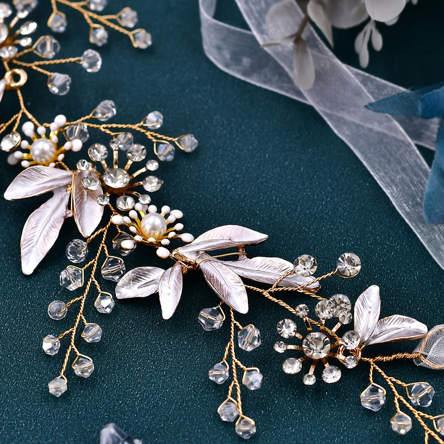 Golden Leaf Rhinestone Flower Belts Sash Elegant Lace Up Waistband Bridal Belt French Style Wedding Dress Belt Women