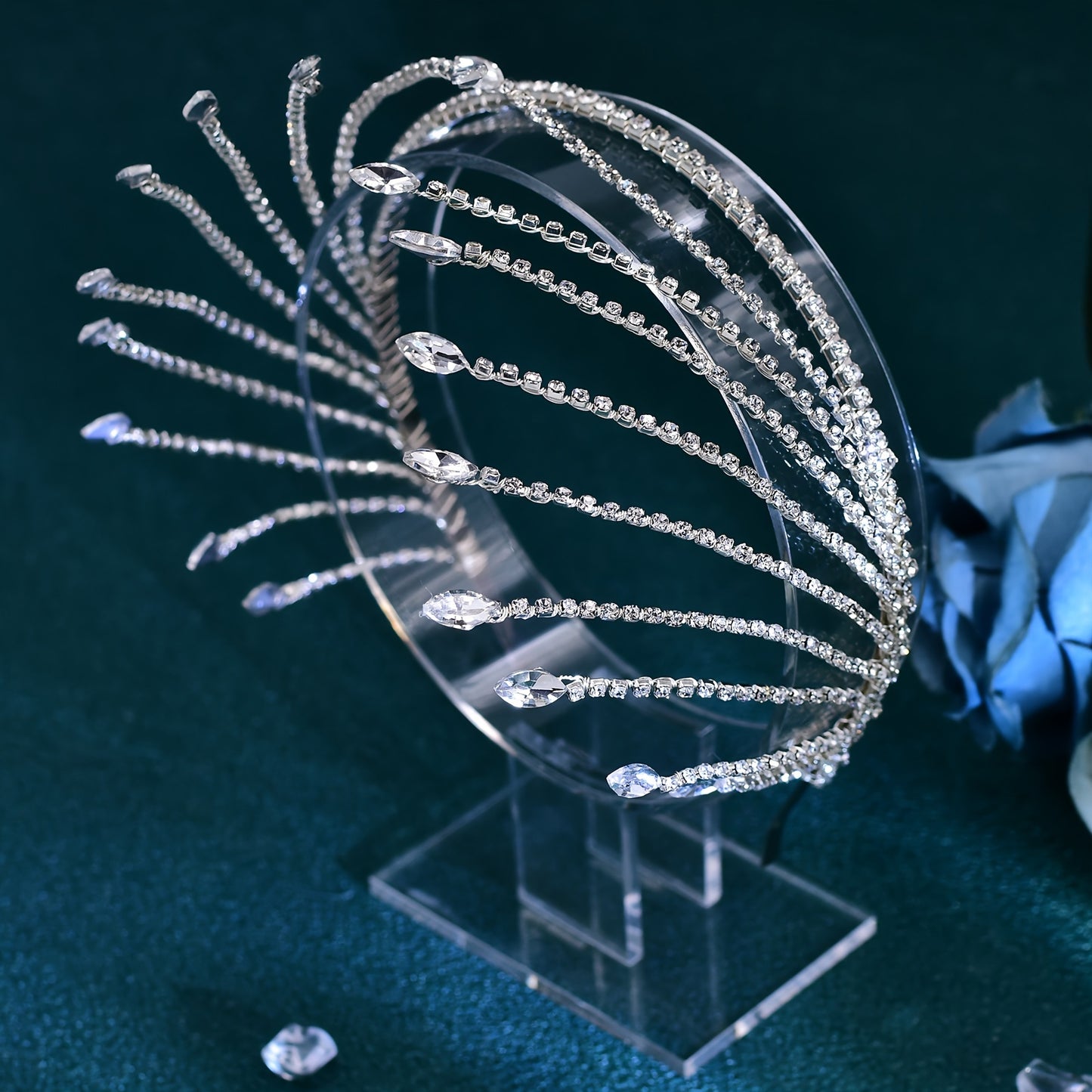 Elegant Iron Alloy Rhinestone Headband - Vintage Style Sequined Bridal Hairband, Luxurious Wedding Dress Accessory, Fashionable Single Individual Headpiece for Valentine's Day HP640