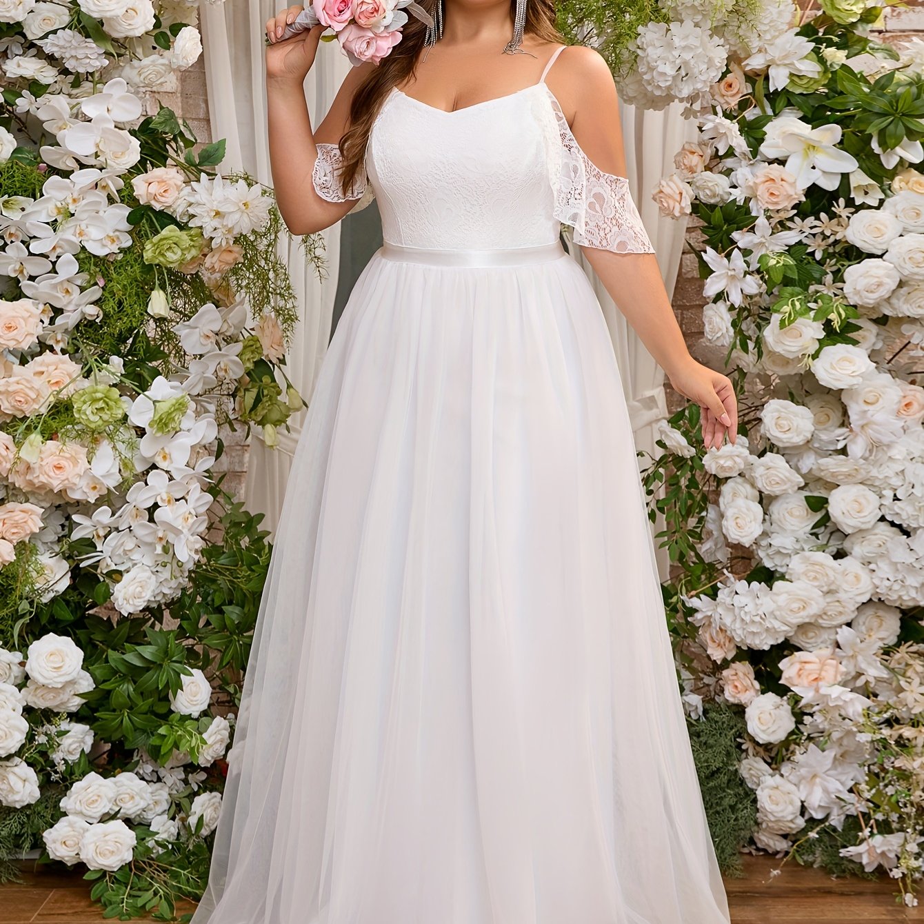 Plus Size Solid Cold Shoulder Wedding Dress, Elegant Lace Stitching Short Sleeve Party Dress, Women's Plus Size Clothing Wedding/Occasion/Engagement/Ceremony/Evening dress