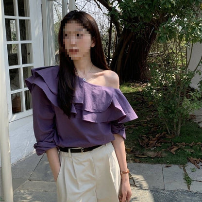 Versatile White Long-sleeve Shirt With An Asymmetric Edgy Design