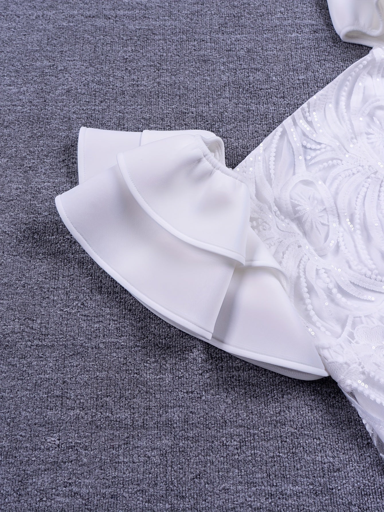 Plus Size Jacquard Cold Shoulder Wedding Dress, Elegant Lace Trim Ruffle Sleeve Bodycon Party Dress, Women's Plus Size Clothing