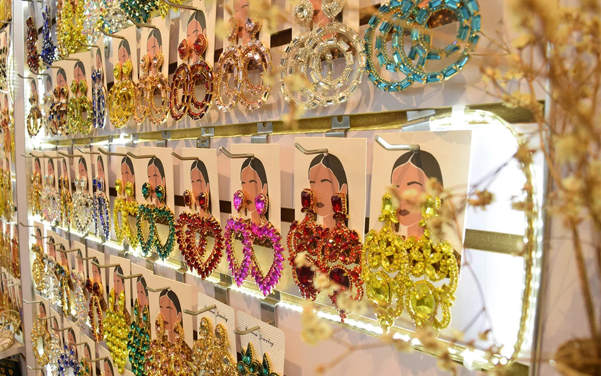 CUIER Luxurious Black Tops for Women Body Chain Jewelry Gun-black