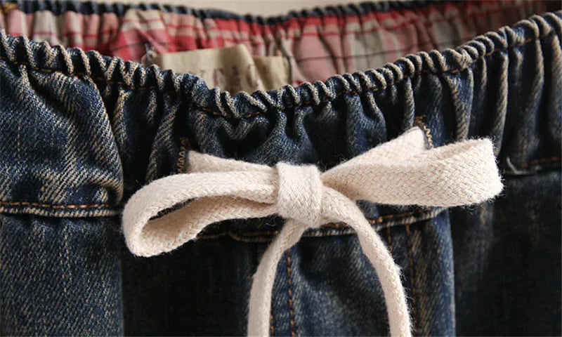 2025 Spring Autumn New Women Embroidery Retro Denim Jeans High Waist Nine Points Cowboy Trousers Denim Harlan Pants Femme126