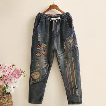 2025 Spring Autumn New Women Embroidery Retro Denim Jeans High Waist Nine Points Cowboy Trousers Denim Harlan Pants Femme126