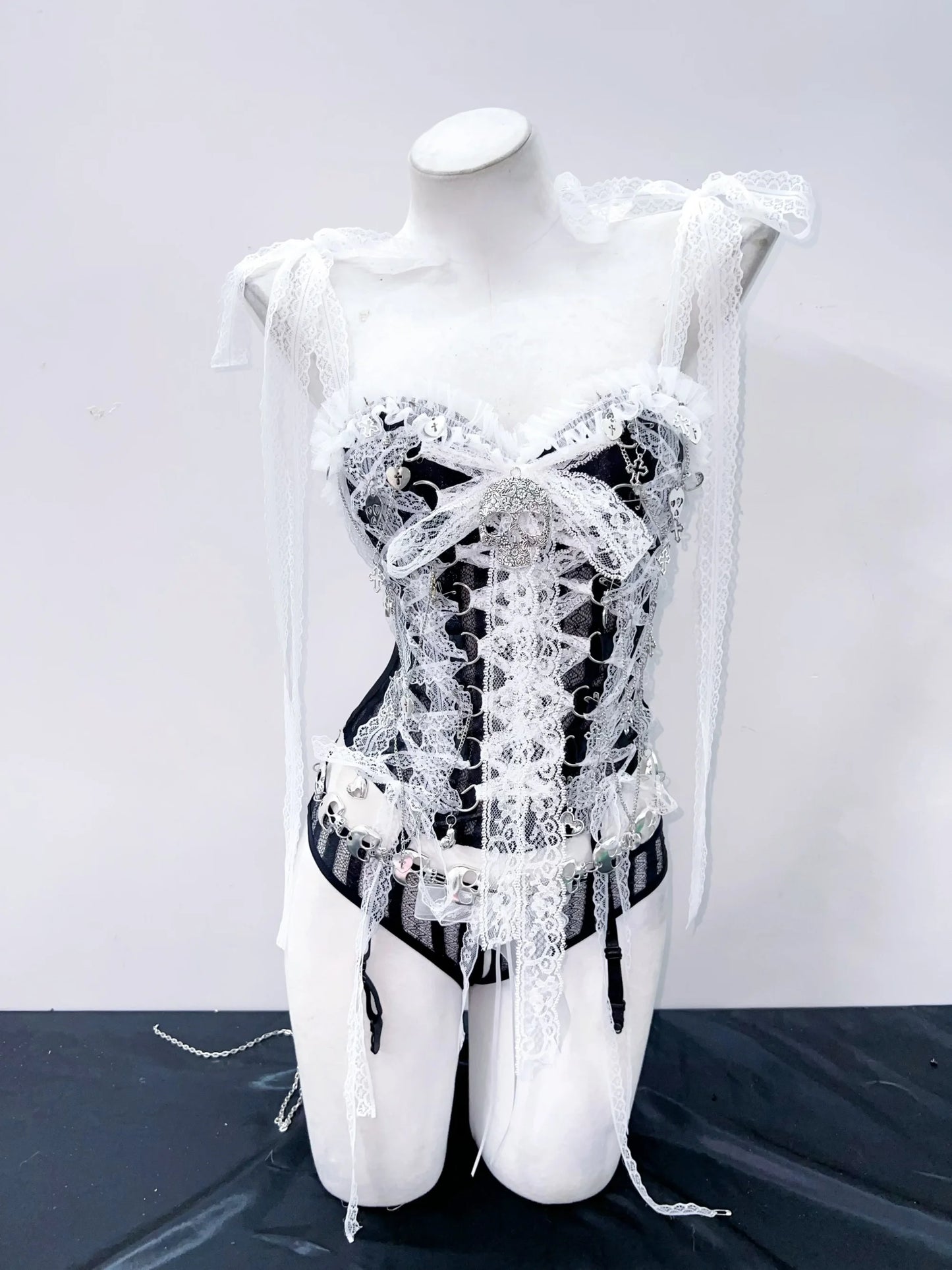 Skull top vintage tops gothic  tank tops  y2k tops y2k fashion  y2k crop top Punk Tank Tops Lace tops Cross Tops e girl clothes