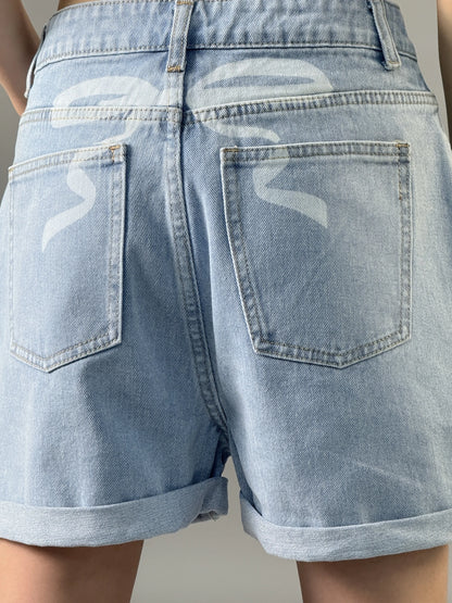 Jeans shorts for women in summer 2025  new style with A-line shape  straight and loose fit  slimming effect