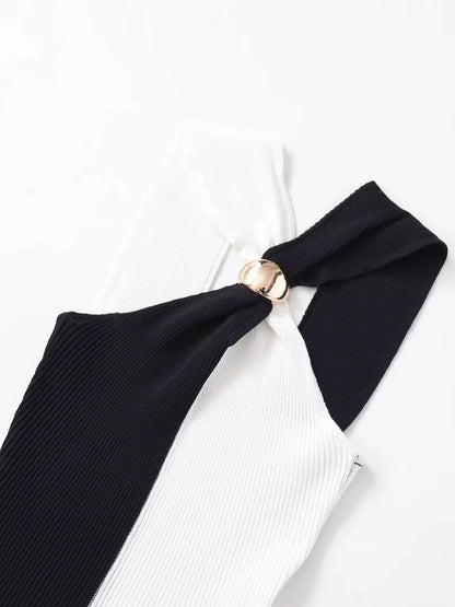 Women New Halter Tops Fashion Metal Decoration Crop Top Woman Sleeveless Knitted Short Tops For Women Sexy Party Top