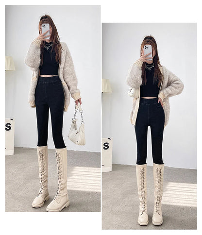 Women's Winter Jeans Fleece Warm Slim Pencil Trousers Elastic Waist Thicken Velvet Comfortable Mom Denim Pants Female
