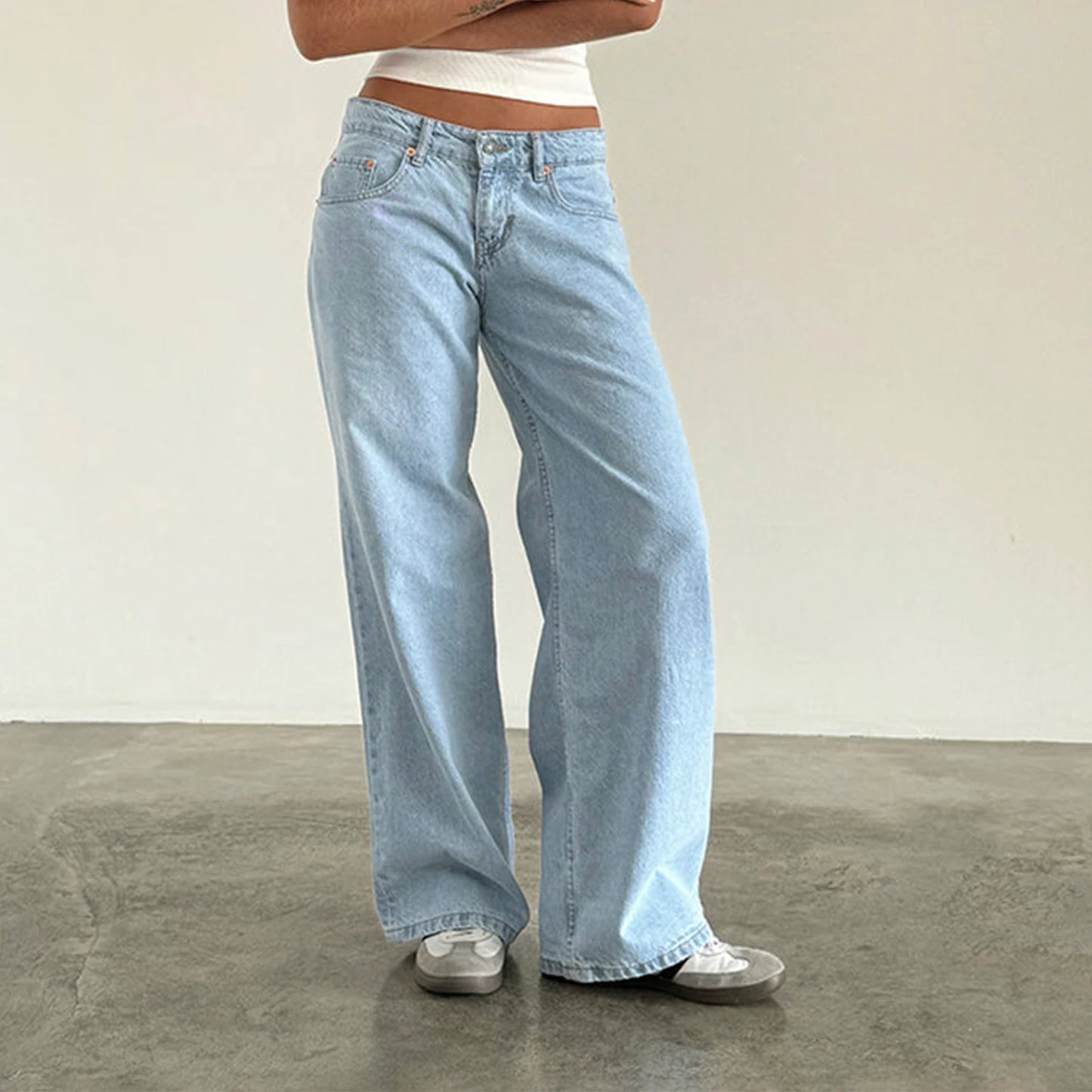 Women's versatile jeans, aesthetic solid color low rise zipper button trousers with pockets for everyday street wear
