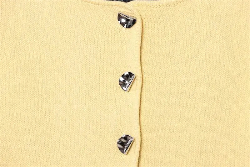 Tops Women's 2025 New Summer Knit Tops Fashion Elastic Slim Knit Elegant Holiday Young Women Tops Street Chic Student Camis Tops