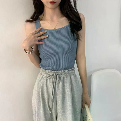 2025 Spring Women Crop Tops Strapy Casual Camis Sleeveless Tank Tops Cute Casual Tops Plain Camis Square Tops for Women Korean