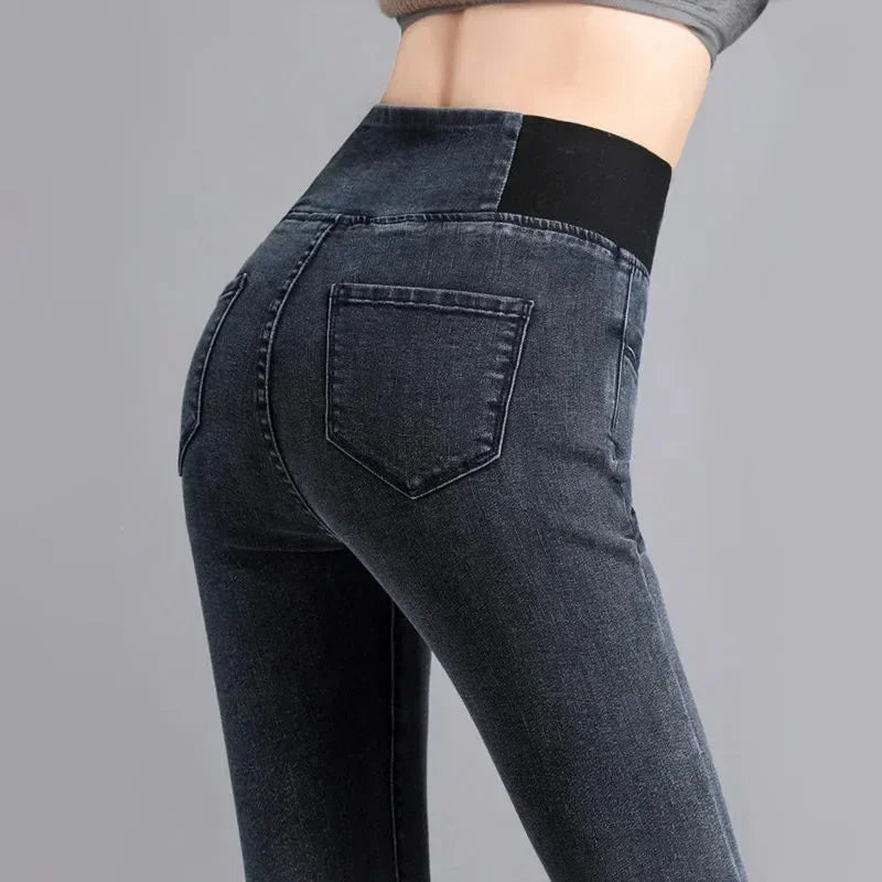 High-waisted Jeans Women's Trousers Autumn and Winter New Slim-fitting Elastic-waisted Trousers with Velvet