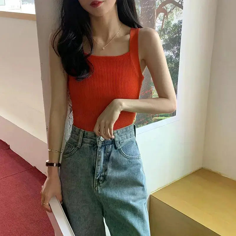 2025 Spring Women Crop Tops Strapy Casual Camis Sleeveless Tank Tops Cute Casual Tops Plain Camis Square Tops for Women Korean