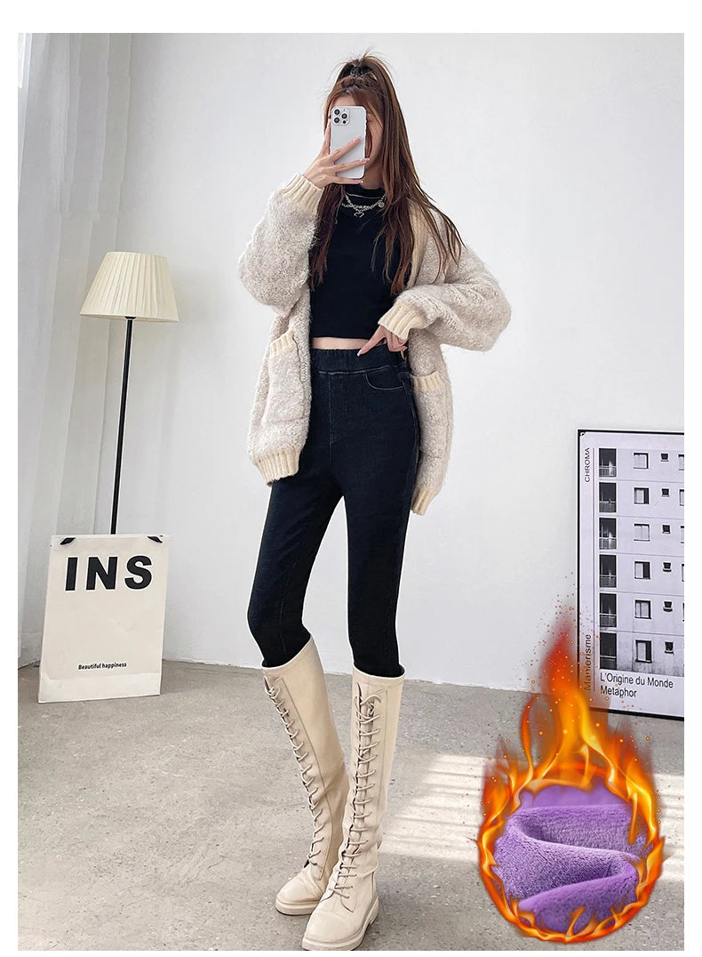 Women's Winter Jeans Fleece Warm Slim Pencil Trousers Elastic Waist Thicken Velvet Comfortable Mom Denim Pants Female