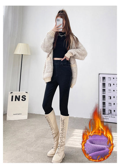 Women's Winter Jeans Fleece Warm Slim Pencil Trousers Elastic Waist Thicken Velvet Comfortable Mom Denim Pants Female