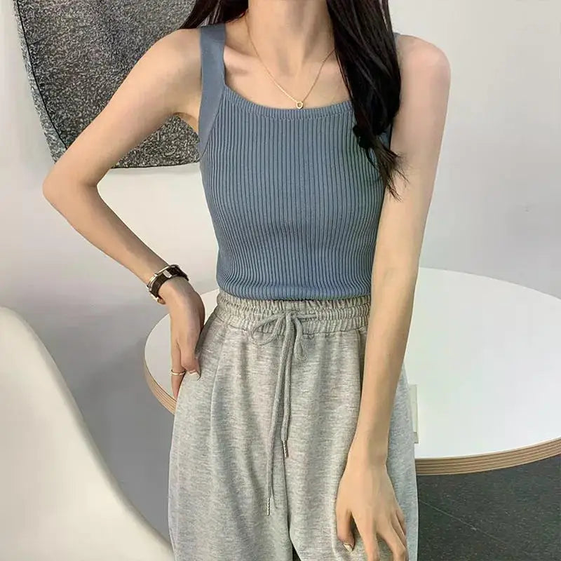 2025 Spring Women Crop Tops Strapy Casual Camis Sleeveless Tank Tops Cute Casual Tops Plain Camis Square Tops for Women Korean