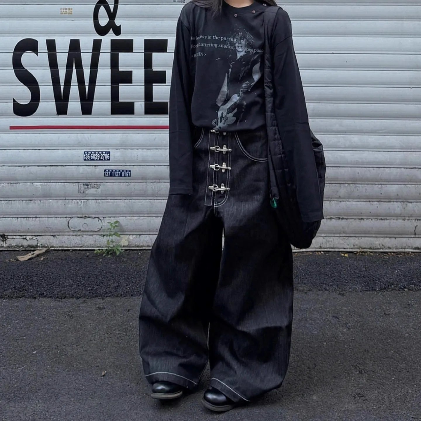 Women’s Multi-button Design Curved Wide-leg Jeans High Waist Straight Baggy Denim Pants Female Vintage Street Style Trouser