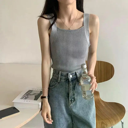 2025 Spring Women Crop Tops Strapy Casual Camis Sleeveless Tank Tops Cute Casual Tops Plain Camis Square Tops for Women Korean