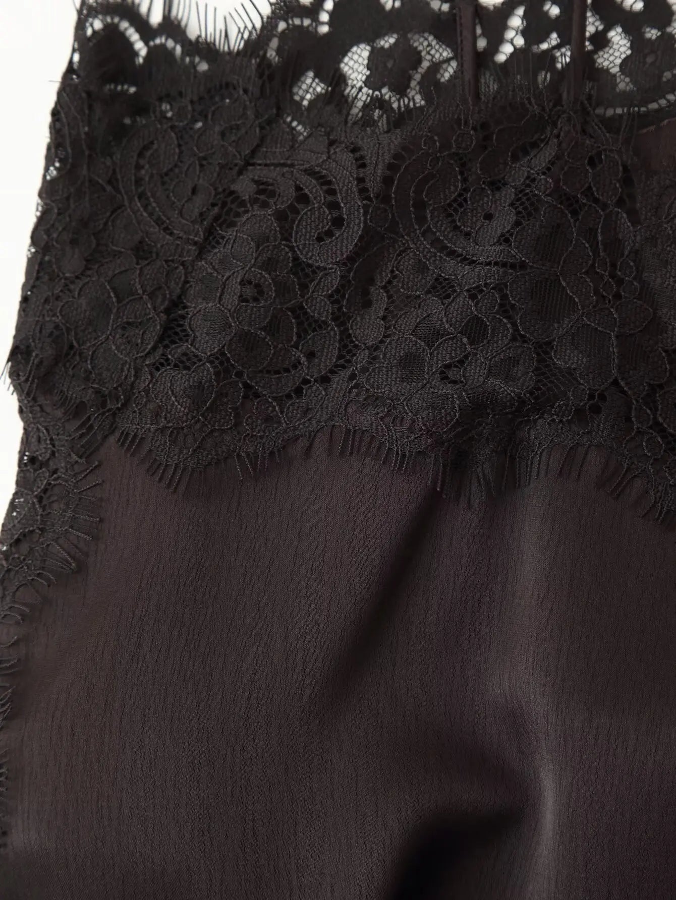 Women's Tops Spring 2026 New Blouses Fashion Tube Top Slim Sling Lace Camis Tops Women Summer Street Travel Holiday Youth Blouse