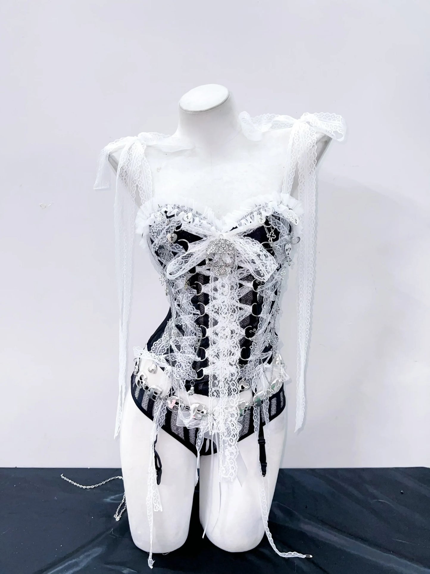 Skull top vintage tops gothic  tank tops  y2k tops y2k fashion  y2k crop top Punk Tank Tops Lace tops Cross Tops e girl clothes