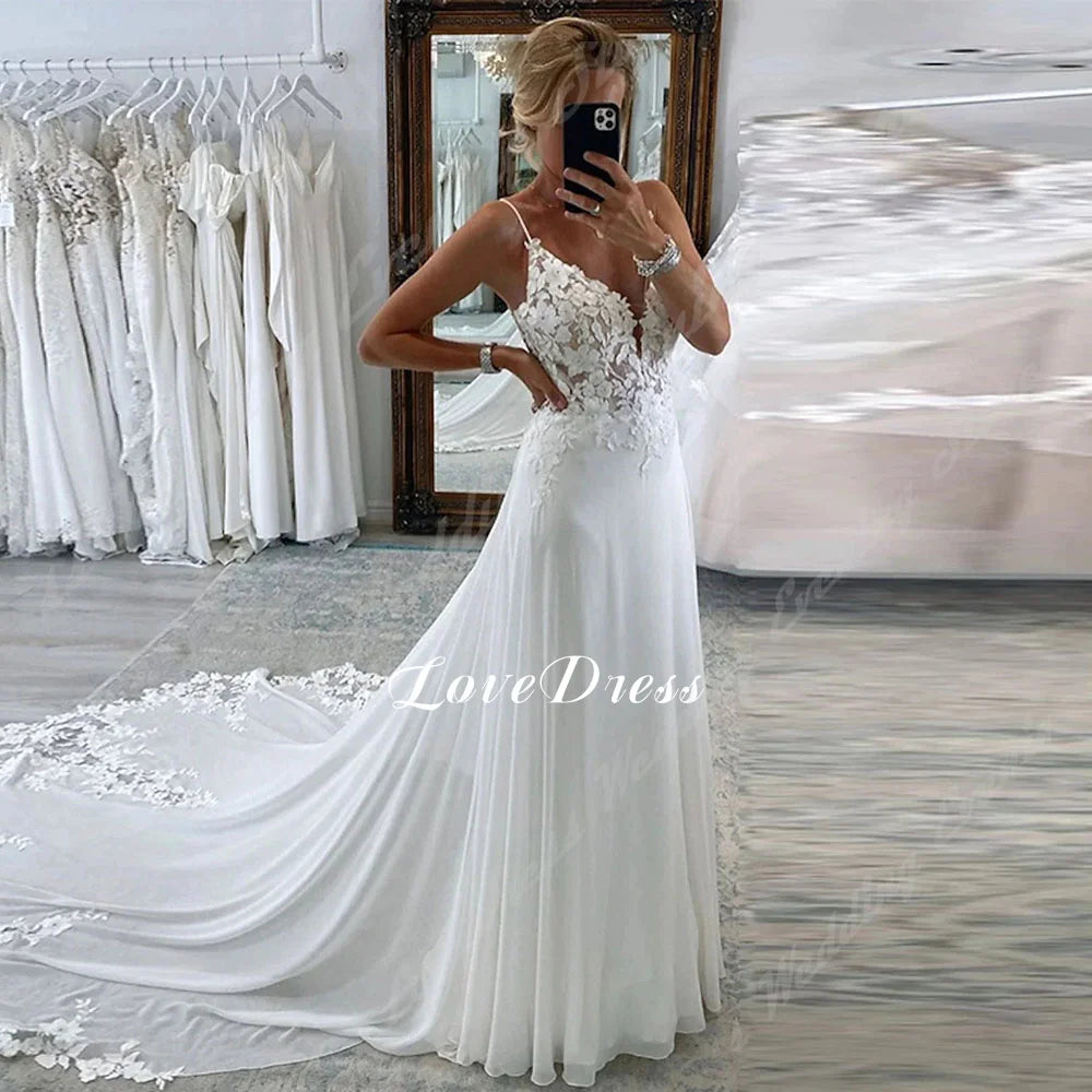 Customized Elegant Deep V Neck Wedding Dress 2025 Lace Appliques Backless A-Line Wedding Gown Sleeveless Tulle Vestido De Noiva