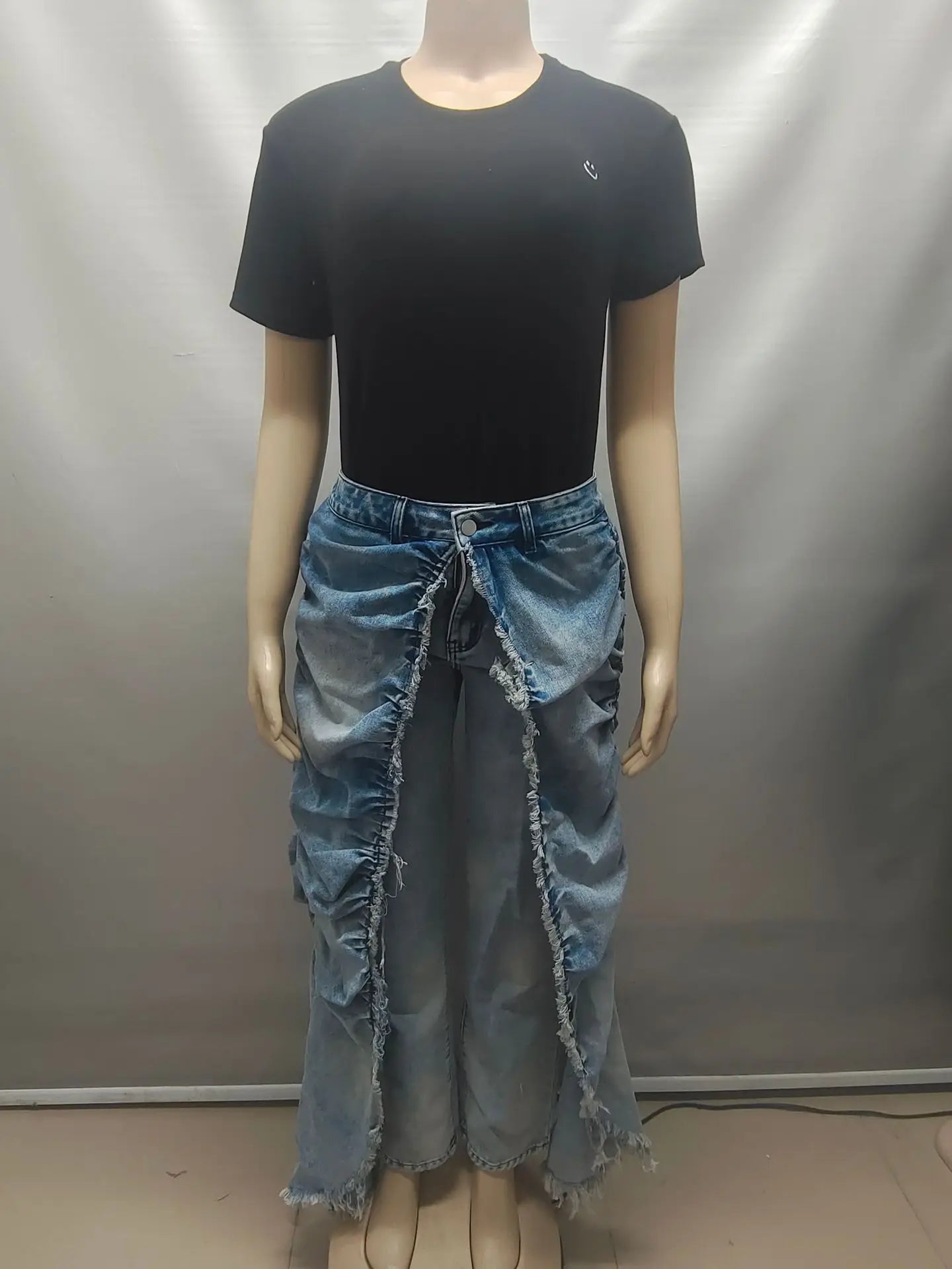 WTHT New Trendy Women Wrinkled Burr Edge Design Straight Jeans 2025 Winter Fashion High Waist Casual Denim Pants Female 1LS2770