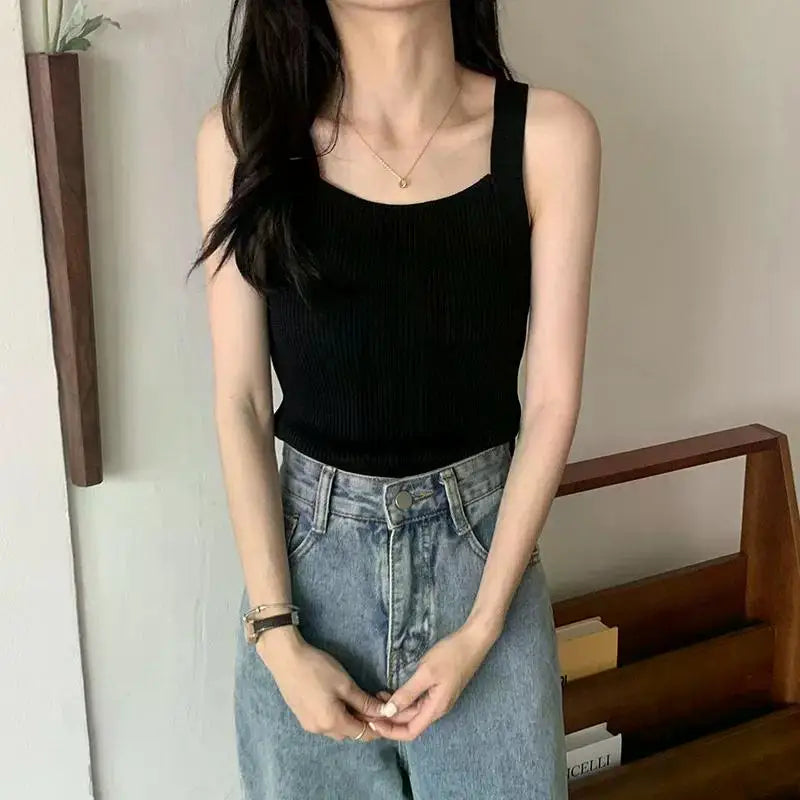 2025 Spring Women Crop Tops Strapy Casual Camis Sleeveless Tank Tops Cute Casual Tops Plain Camis Square Tops for Women Korean