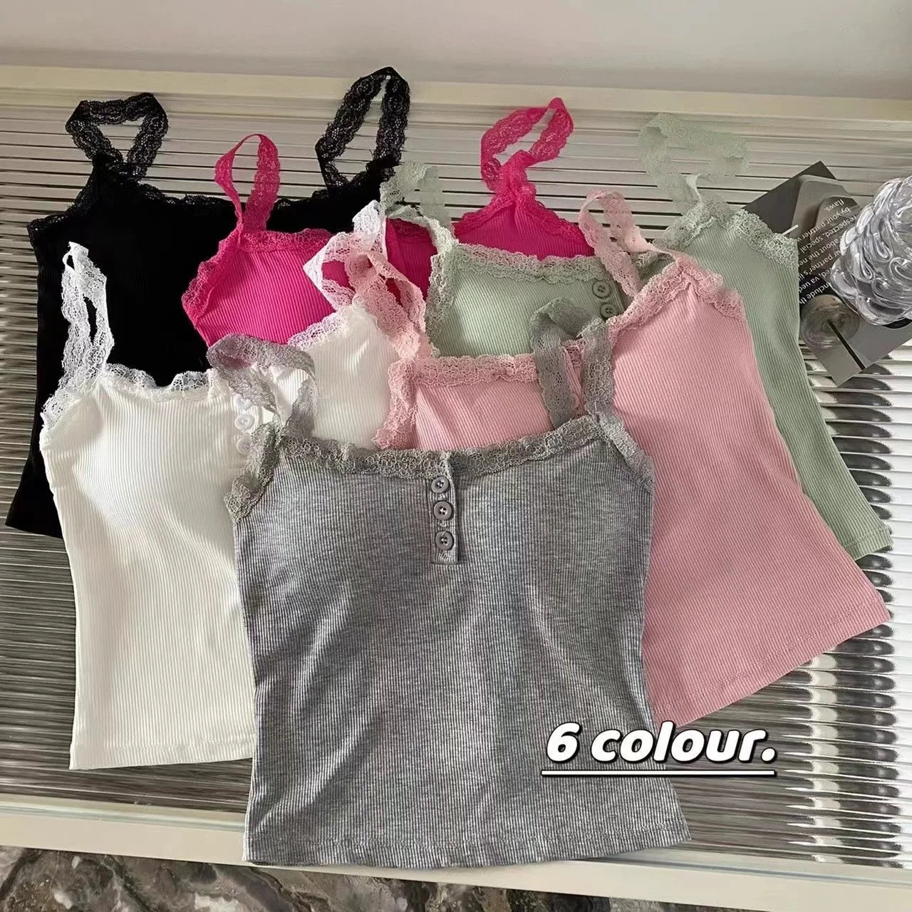 Women's Cropped Top Sexy Lace Woman Clothing Girls Tank Top Sleeveless T-Shirt Vest Female Camisole With Cups Tube Tops Bra Sale