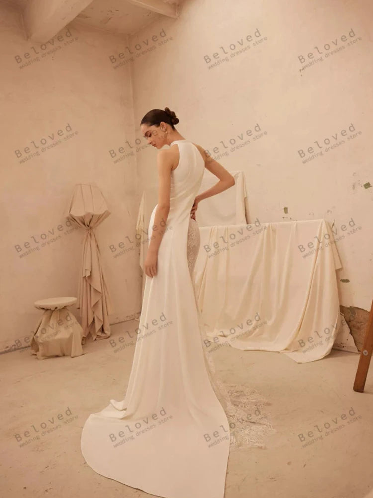 Charming Wedding Dresses Graceful Bridal Gowns Satin Robes Lace Tiered Robes Sleeveless Glamorous Vestidos De Novia Customized