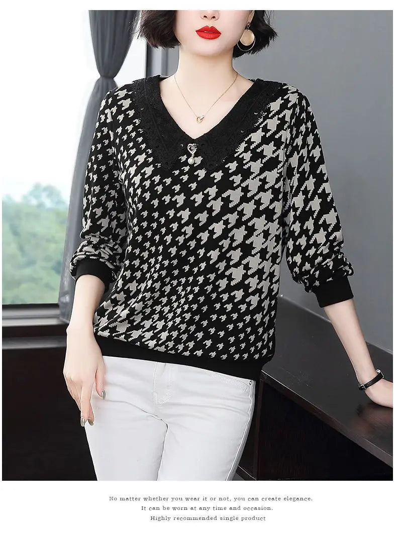 Spring Autumn Tops for Women with Elegant and Stylish Base Layer
