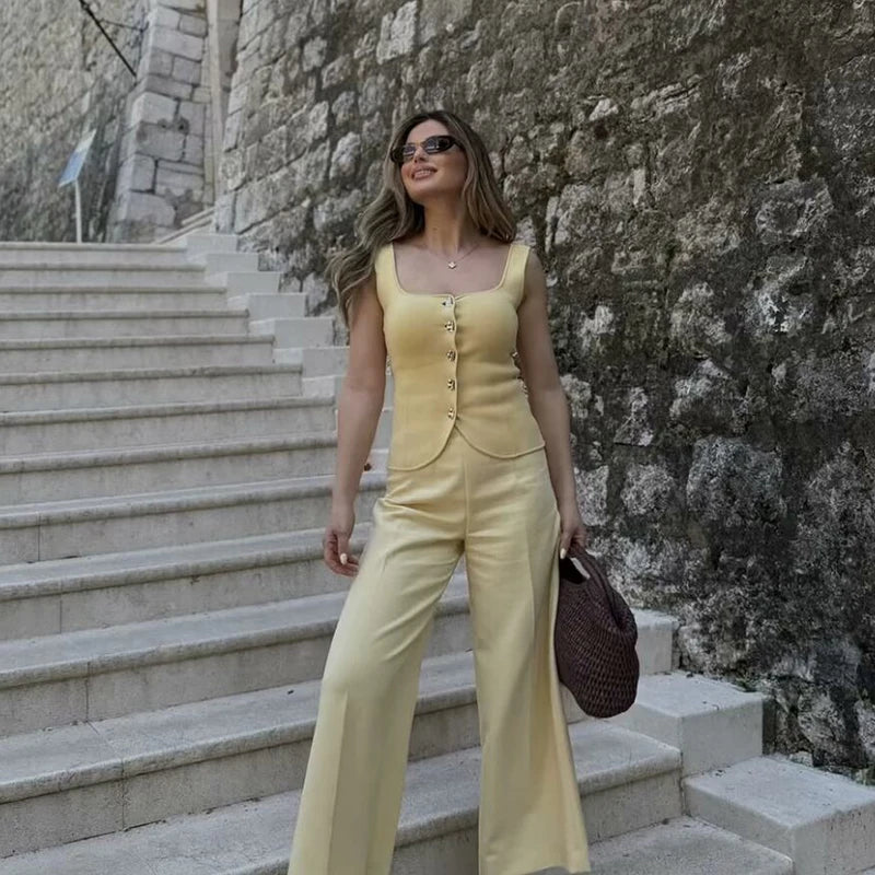 Tops Women's 2025 New Summer Knit Tops Fashion Elastic Slim Knit Elegant Holiday Young Women Tops Street Chic Student Camis Tops