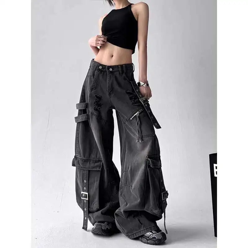 Women Vintage Black Gothic Cargo Jeans Streetwear Multi Pocket Retro Denim Pants 2025 Autumn High Street Wide Leg Trousers