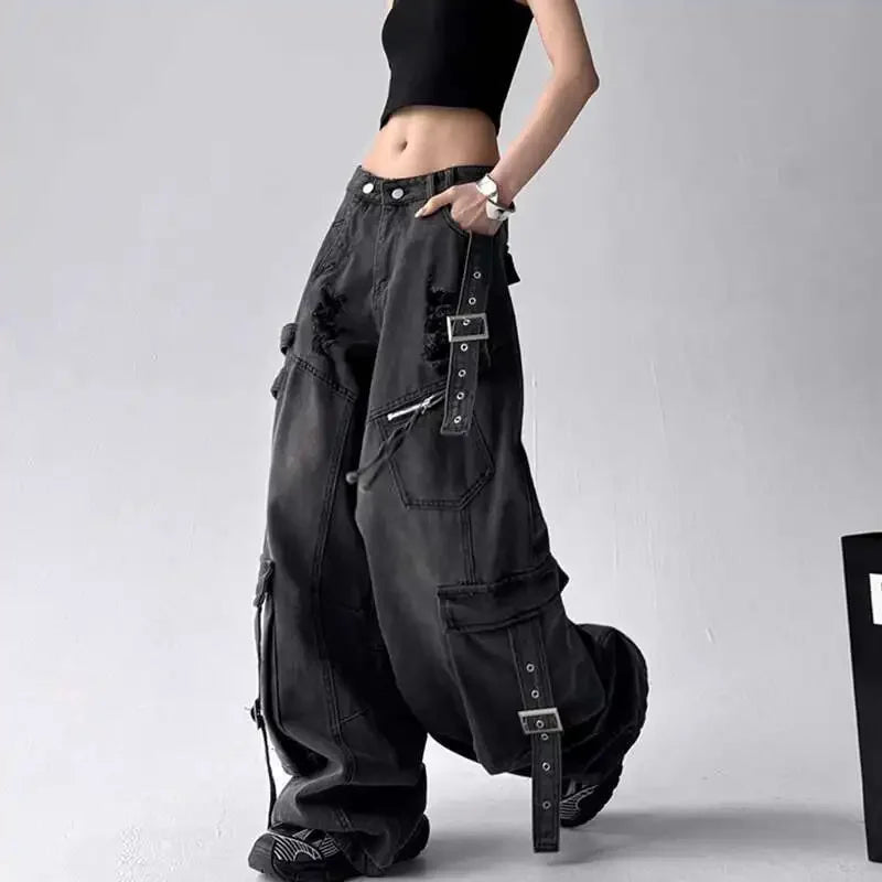 Women Vintage Black Gothic Cargo Jeans Streetwear Multi Pocket Retro Denim Pants 2025 Autumn High Street Wide Leg Trousers