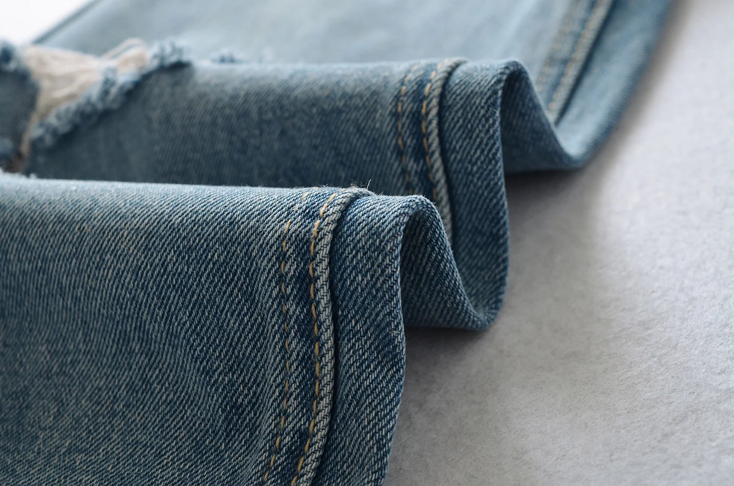 Women's Destroyed Jeans 2025 Spring Summer High Waist Loose Leg Floor-Length Distressed Denim Vintage Daily Staple