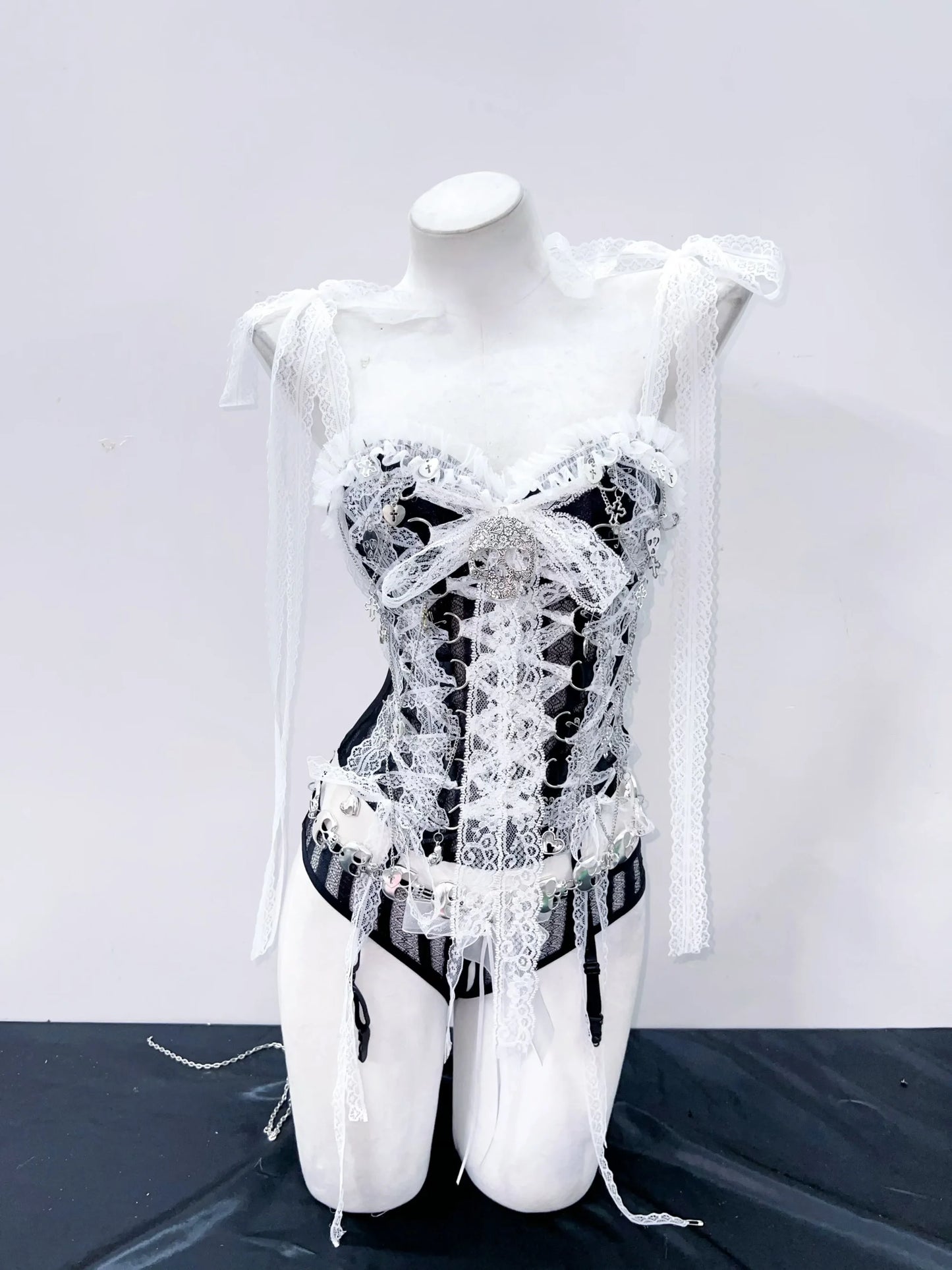 Skull top vintage tops gothic  tank tops  y2k tops y2k fashion  y2k crop top Punk Tank Tops Lace tops Cross Tops e girl clothes