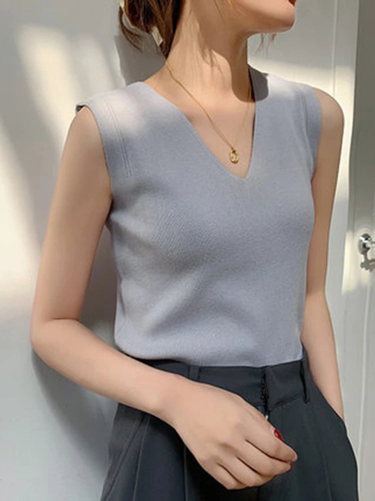 AOSSVIAO 2025 Summer Women Knitted Tank Tops Women Thin Tops Basic Casual Tank Tops V-neck Tees Sleeveless Tops For Women
