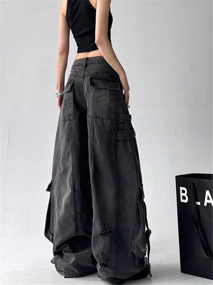 Women Vintage Black Gothic Cargo Jeans Streetwear Multi Pocket Retro Denim Pants 2025 Autumn High Street Wide Leg Trousers