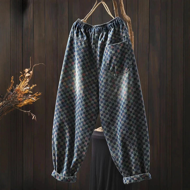 Women Casual Boyfriend Jeans New Arrival 2025 Autumn Vintage Style Plaid Pattern Loose Female Denim Harem Pants M1854