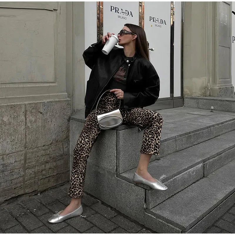 High-Waisted Leopard Print Denim Jeans for Women Retro Slim Straight Leg Trousers Vintage Y2k Hip Hop Streetwear Lady Fashion