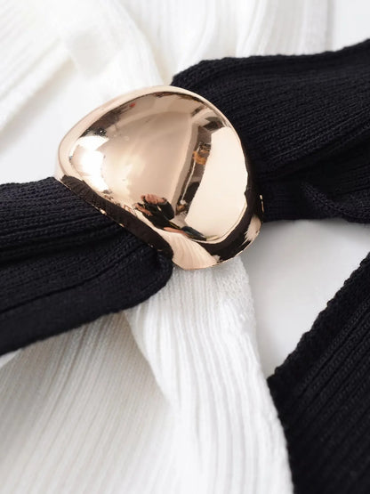 Women New Halter Tops Fashion Metal Decoration Crop Top Woman Sleeveless Knitted Short Tops For Women Sexy Party Top