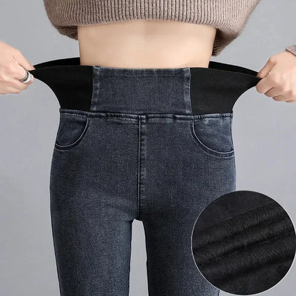 High-waisted Jeans Women's Trousers Autumn and Winter New Slim-fitting Elastic-waisted Trousers with Velvet