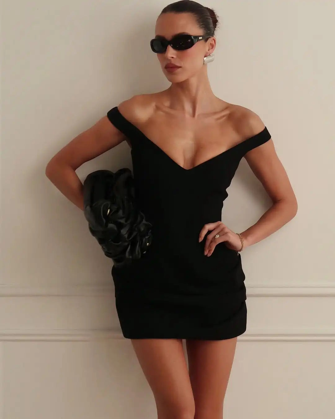 Women Strapless Sexy V-neck Mini Dress Elegant Backless Off Shoulder Pleated Slim Dresses 2026 Lady Evening Party Vestidos New