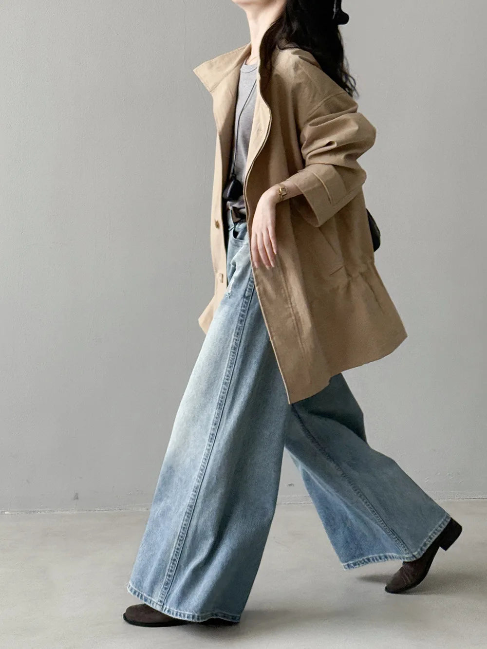 Women's Retro High-waisted Wide-leg Jeans  Loose  Slimming  Drapey  Casual Floor-length Pants for Autumn and Winter