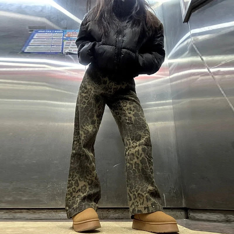 High-Waisted Leopard Print Denim Jeans for Women Retro Slim Straight Leg Trousers Vintage Y2k Hip Hop Streetwear Lady Fashion